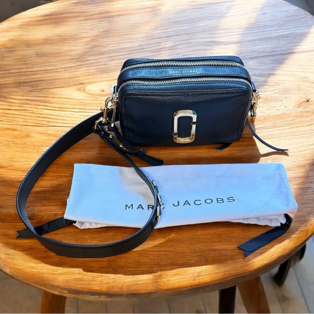 Marc Jacobs Softshot Crossbody leather bag NWOT